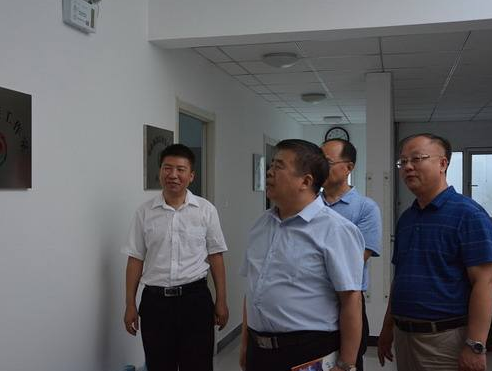 司法部、司法局領導蒞臨粵泰司法鑒定所調研指導工作